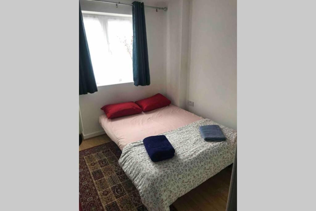 Private Studio Home Away From Home ... Sutton  Dış mekan fotoğraf